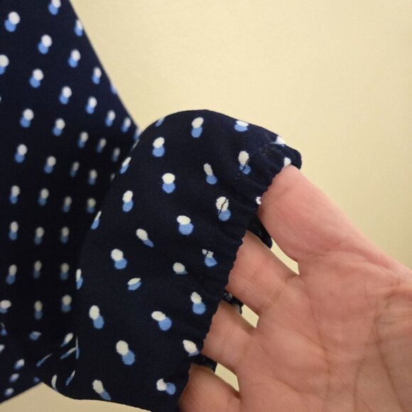 Talbots Blue White High Ruffled Collar Tie Neck Blouse Size M - Picture 6 of 8